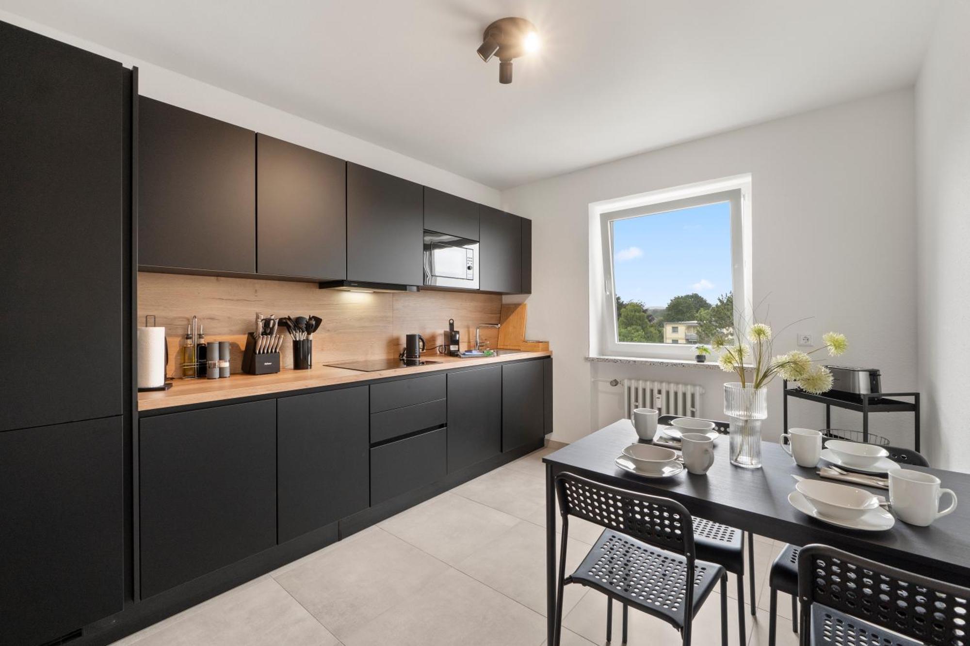 *Top* Moderne Wohnung - Naehe Koeln: Dom, Messe, Flughafen, Lanxess-Arena Bergisch Gladbach Bagian luar foto