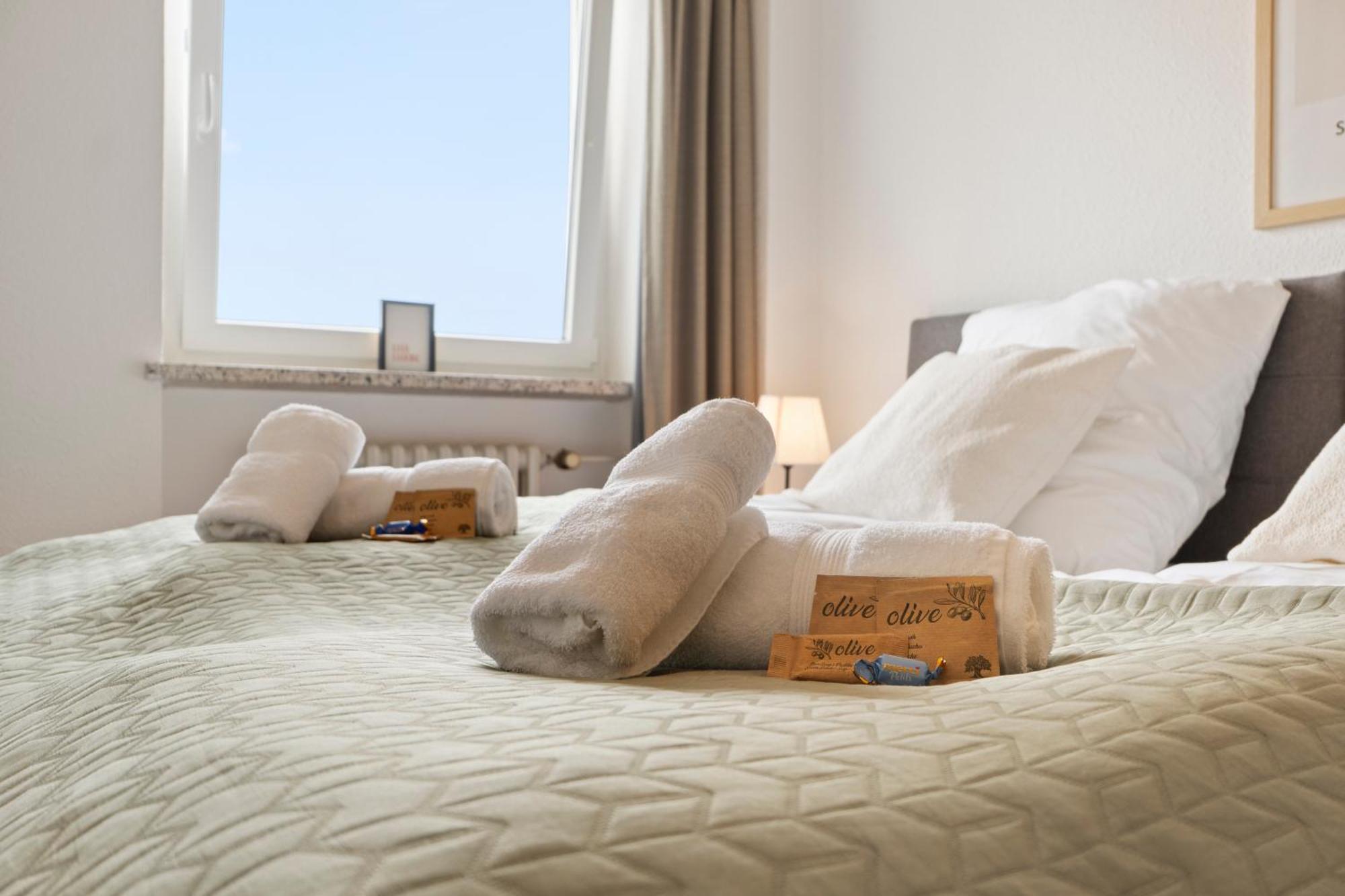 *Top* Moderne Wohnung - Naehe Koeln: Dom, Messe, Flughafen, Lanxess-Arena Bergisch Gladbach Bagian luar foto